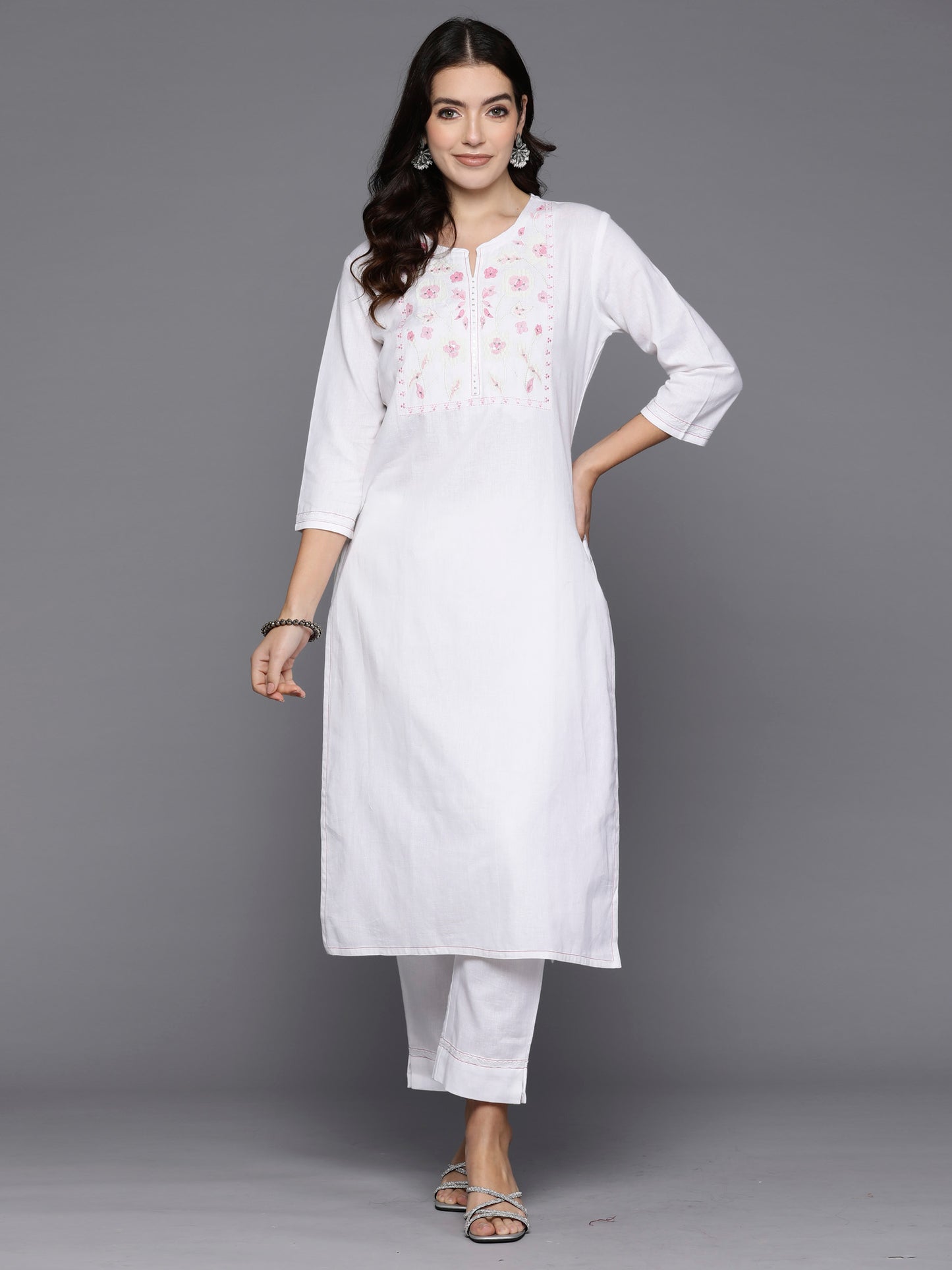 IE Off White Embroidered Straight Kurta Trousers  set