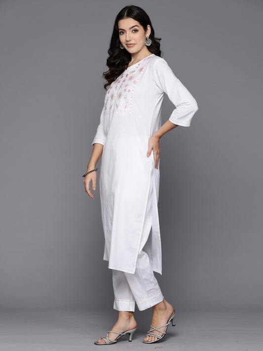 IE Off White Embroidered Straight Kurta Trousers  set