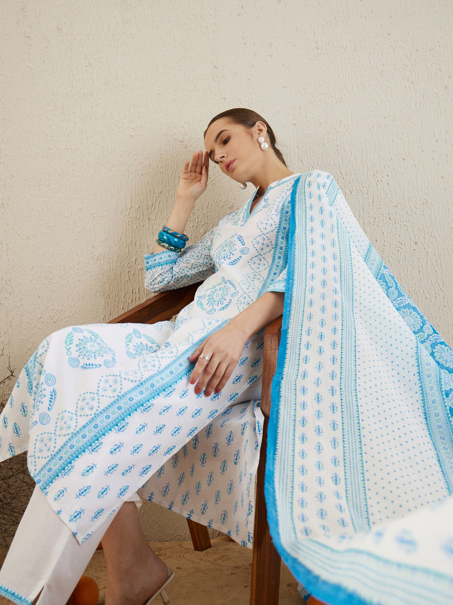 IE Off White Printed Straight Kurta Trousers With Dupatta set