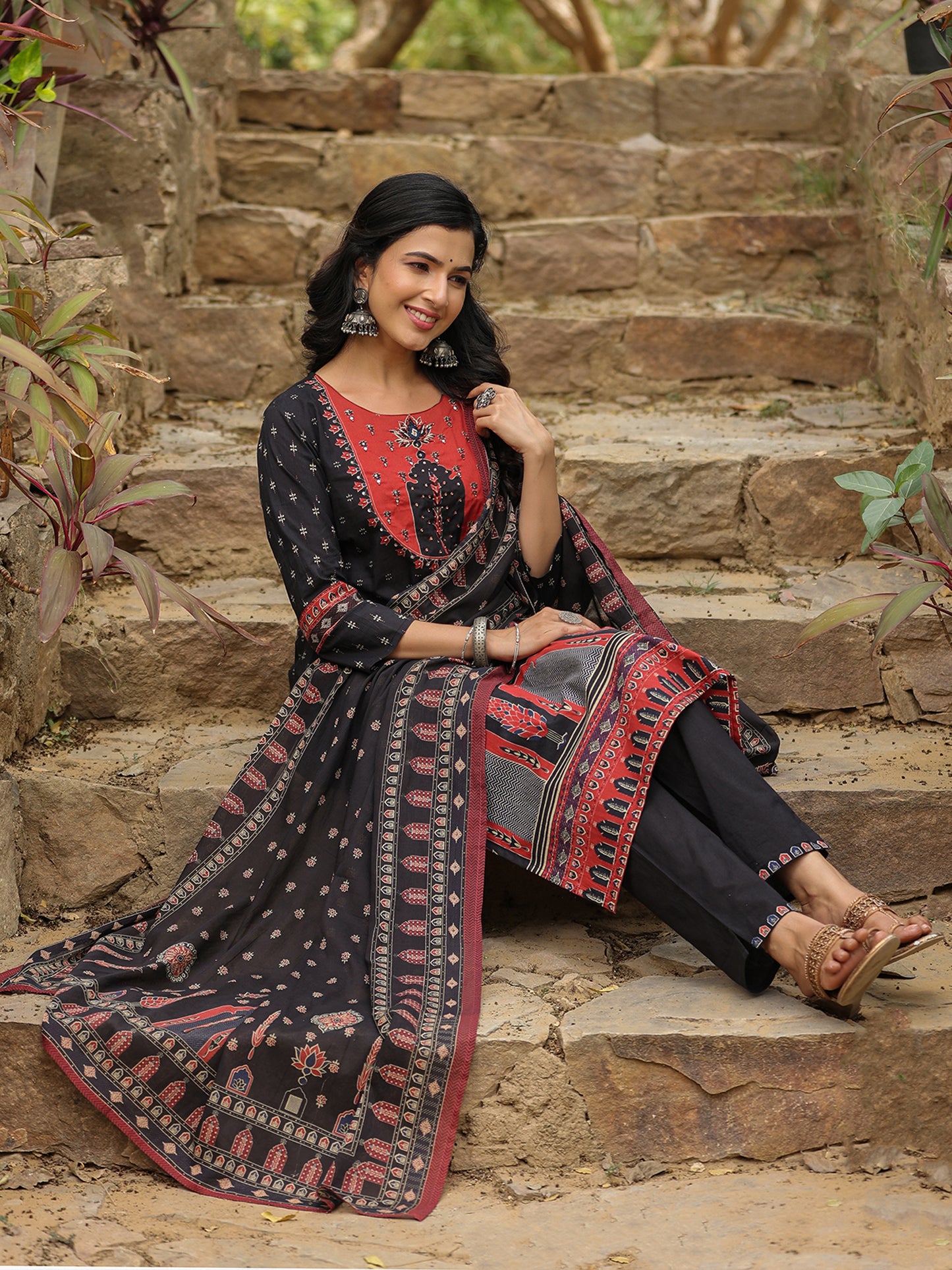 IE Black Printed Straight Kurta Trousers With Dupatta set