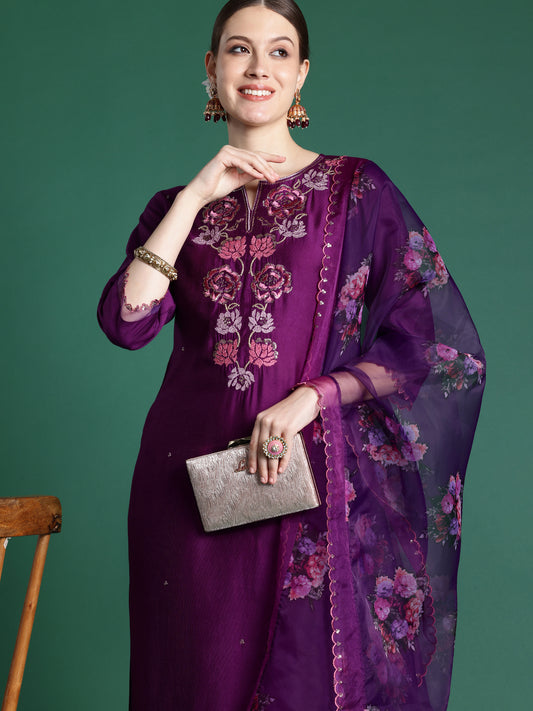 IE Purple Embroidered Straight Kurta Trousers set