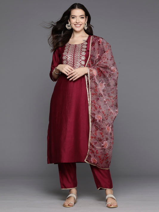 IE Burgundy Embroidered Straight Kurta Trousers With Dupatta Set