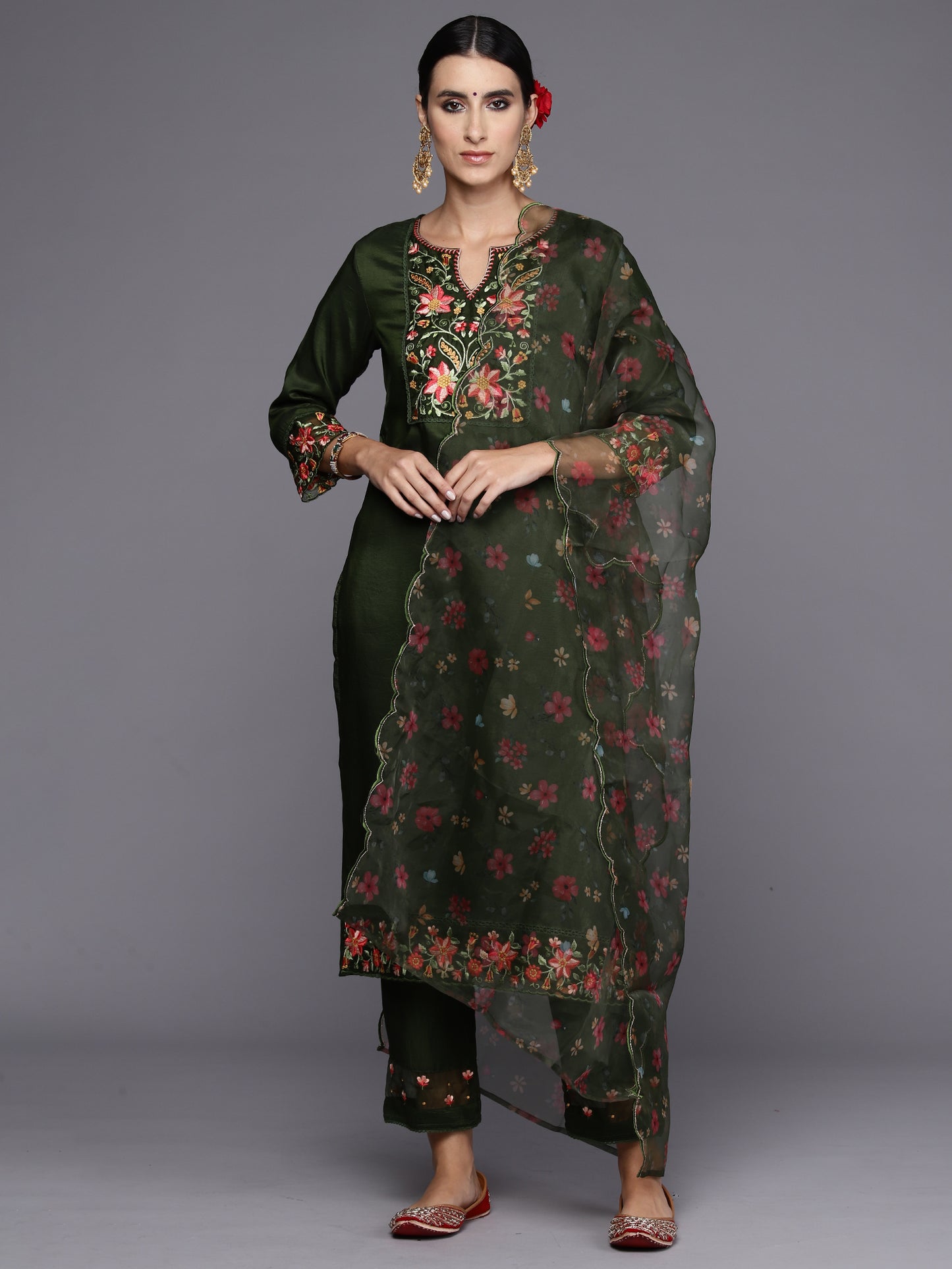 IE Green Embroidered Straight Kurta Trousers With Dupatta Set