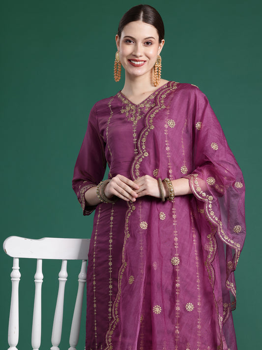 IE Burgandy Straight Embroidered Kurta Trousers With Dupatta Set