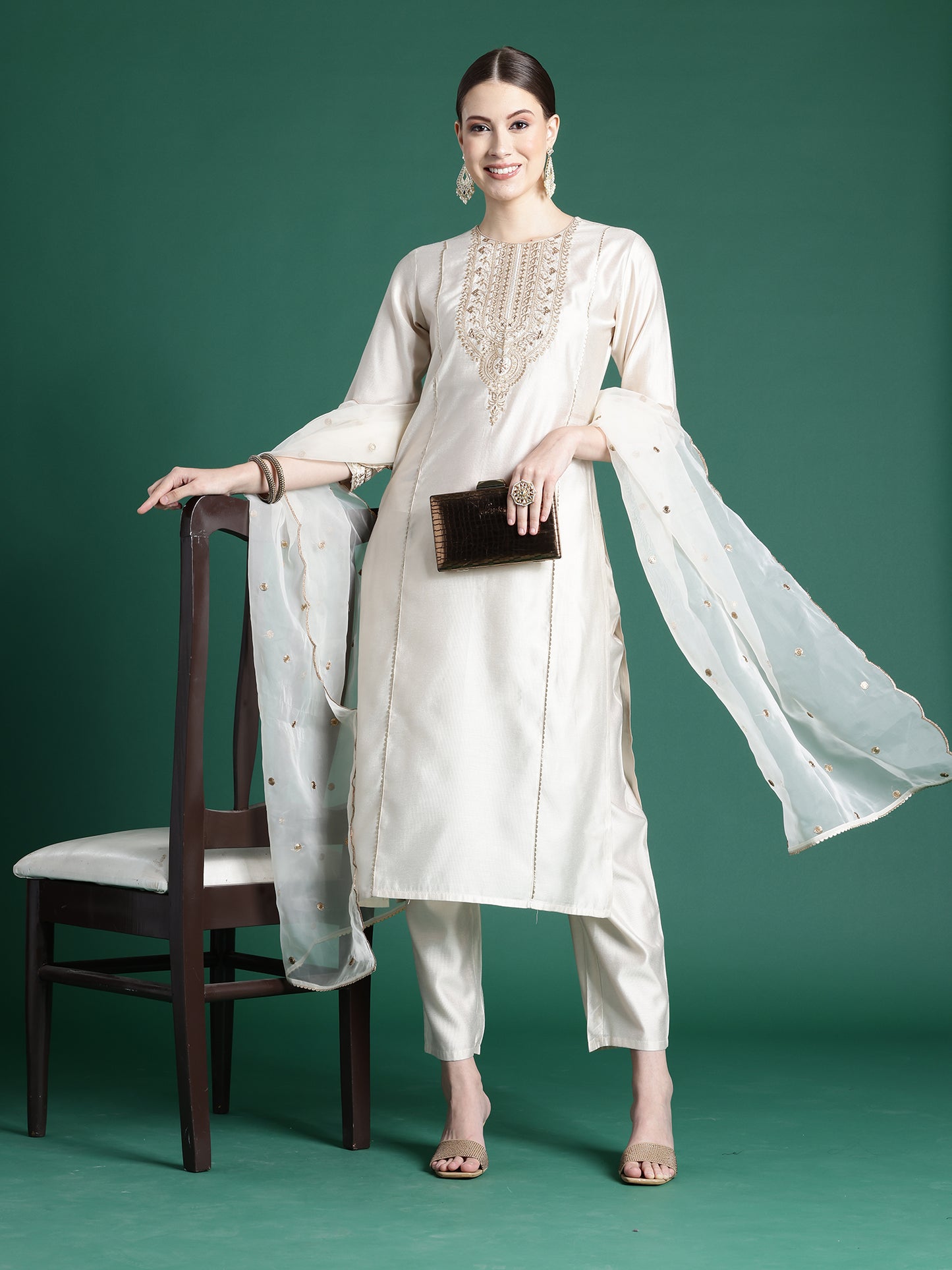 IE Off White Embroidered Straight Kurta Trousers With Dupatta set