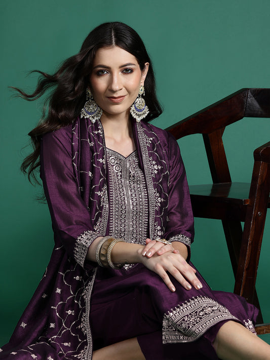 IE Purple Embroidered Straight Kurta Trousers With Dupatta set