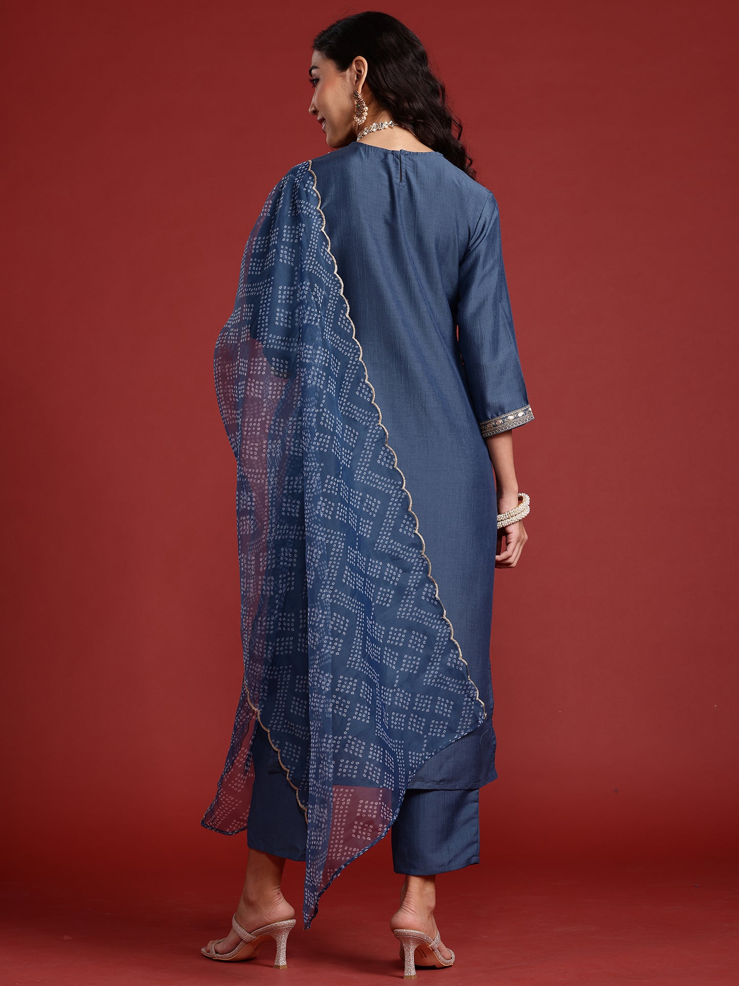 IE Grey Embroidered Straight Kurta Trousers With Dupatta set