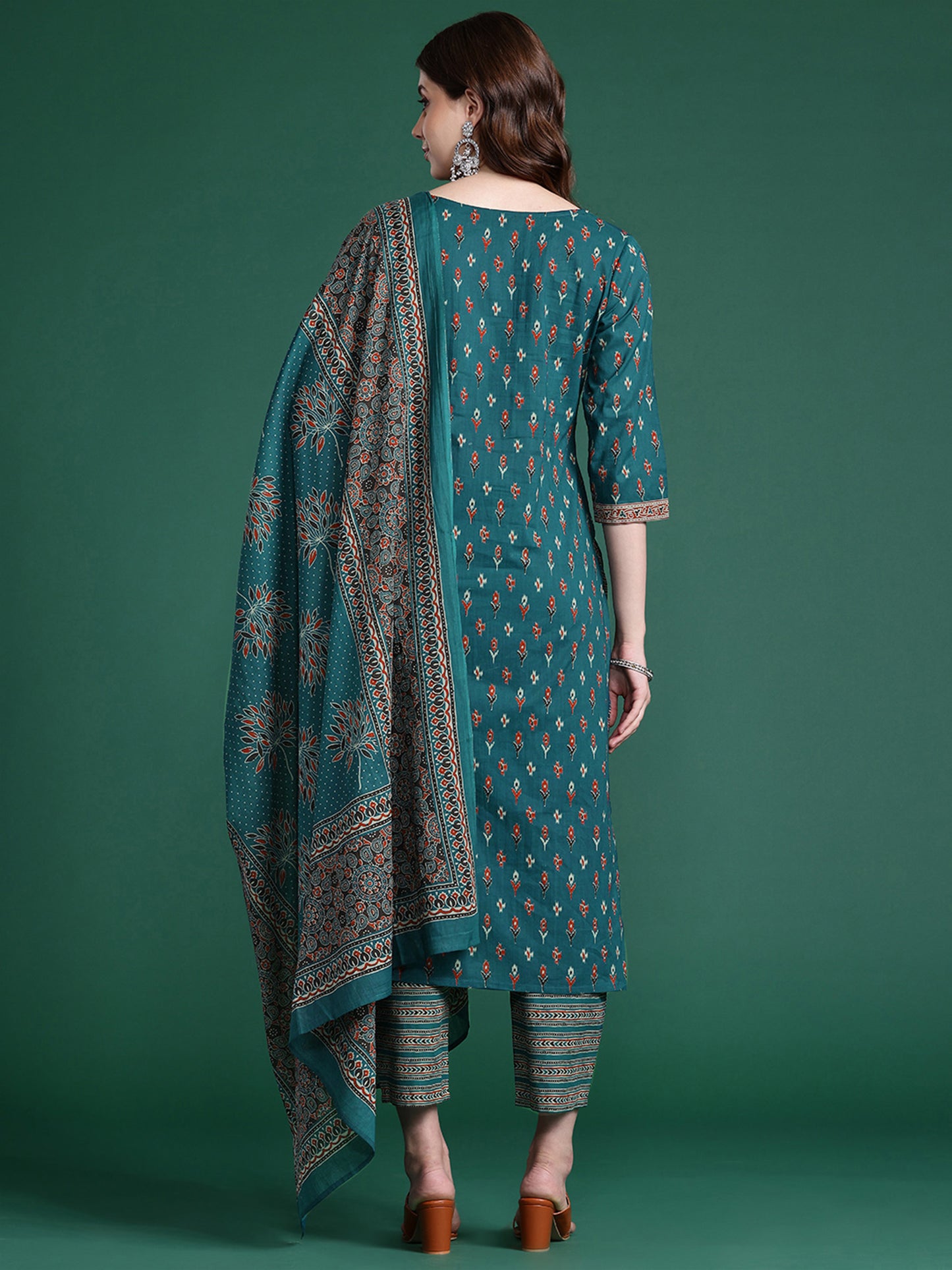 IE Teal Printed Straight Kurta Trousers With Dupatta set