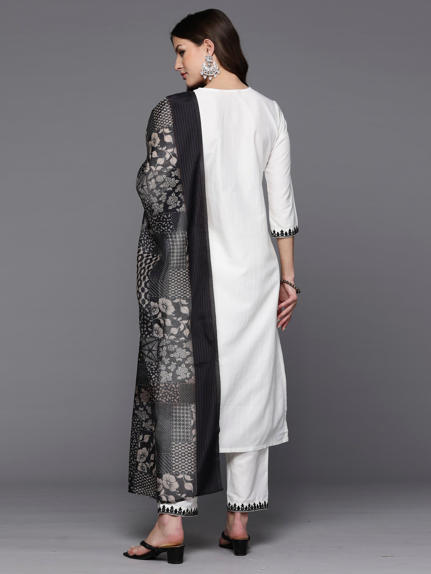 IE White Embroidered Straight Kurta Trousers With Dupatta Set