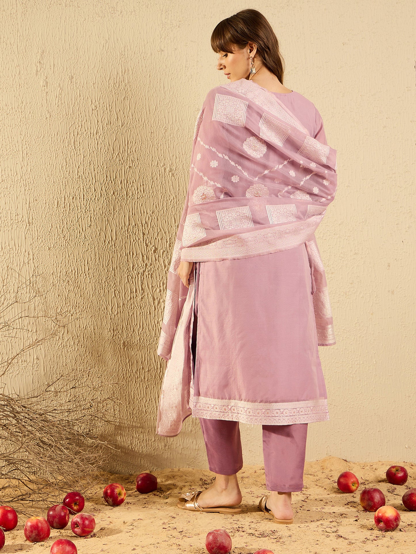 IE Mauve Woven Design Straight Kurta Trousers set