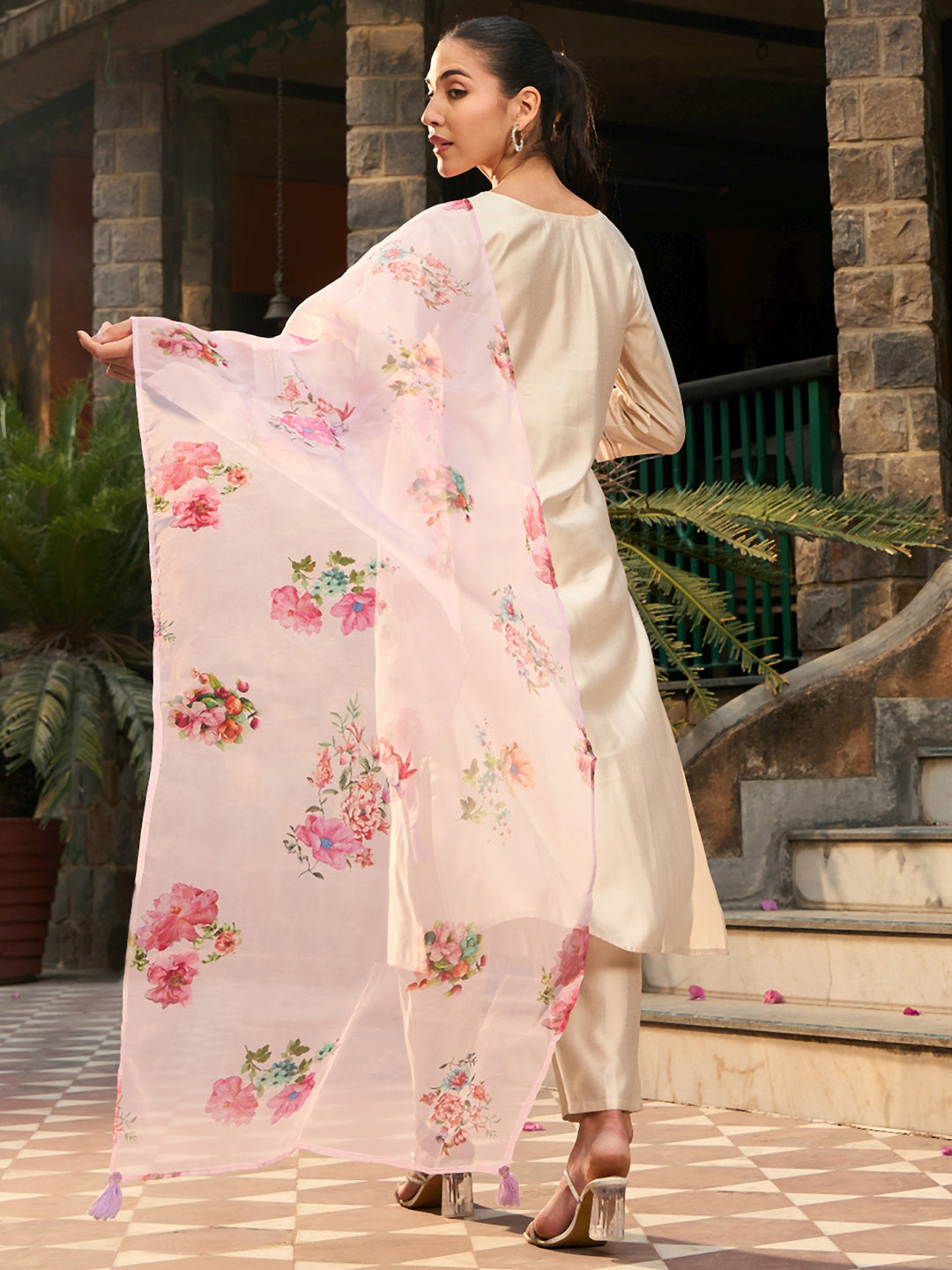 IE Off White Embroidered Straight Kurta Trousers With Dupatta set