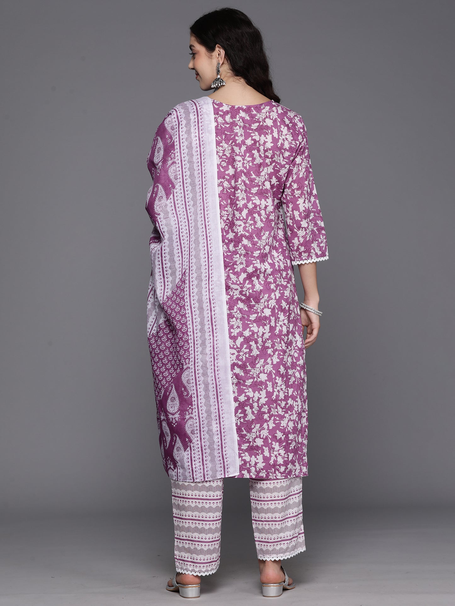 IE Lavender Printed Straight Kurta Trousers With Dupatta Set