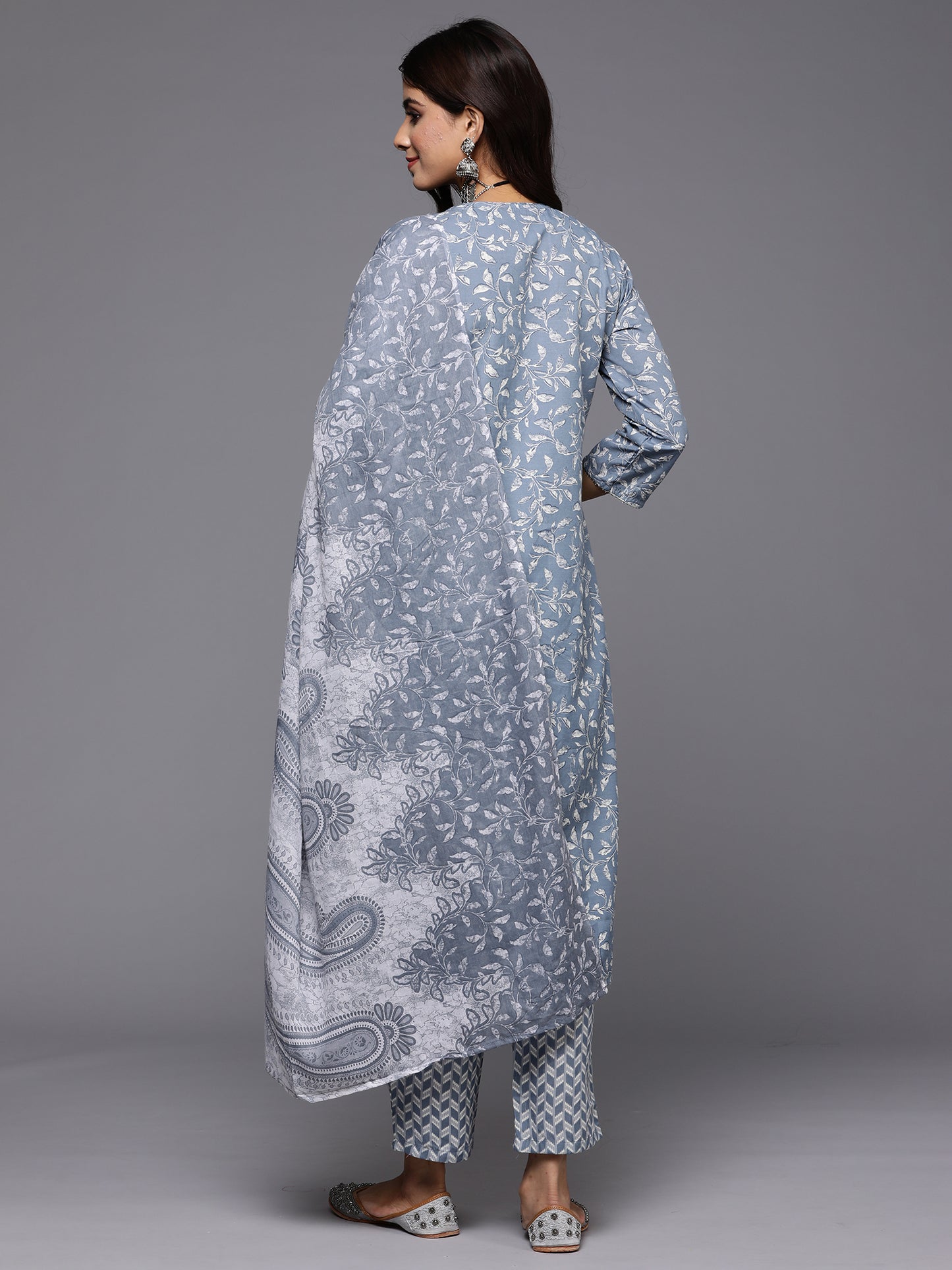 IE Grey Embroidered Straight Kurta Trousers With Dupatta Set