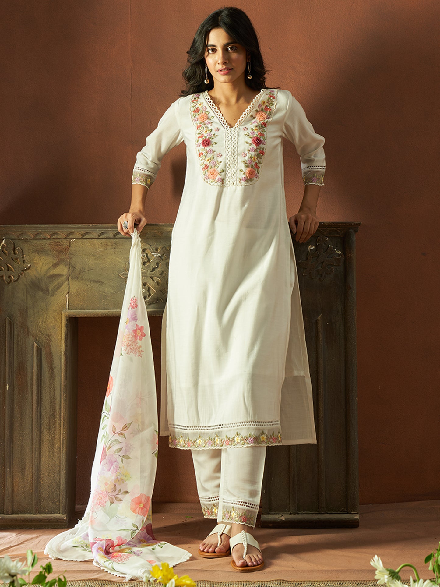 IE White Embroidered Straight Kurta Trousers With Dupatta set