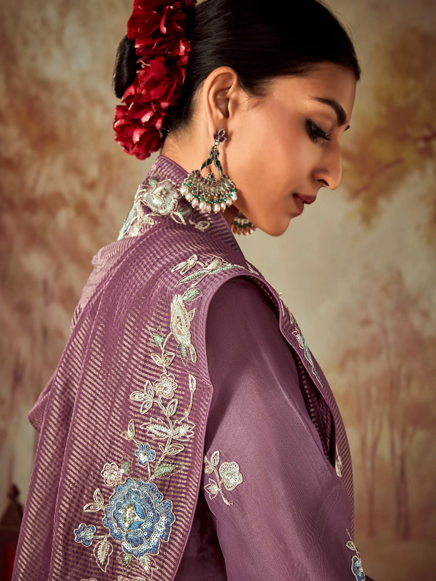 IE Lavender Embroidered Straight Kurta Trousers With Dupatta set