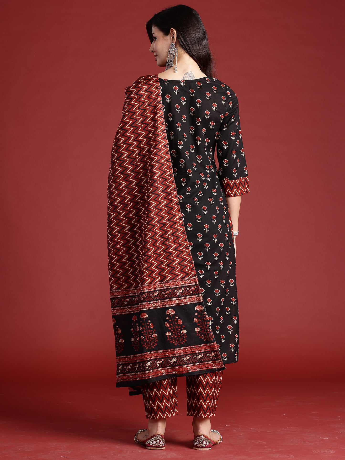 IE Black Printed Straight Kurta Trousers With Dupatta set