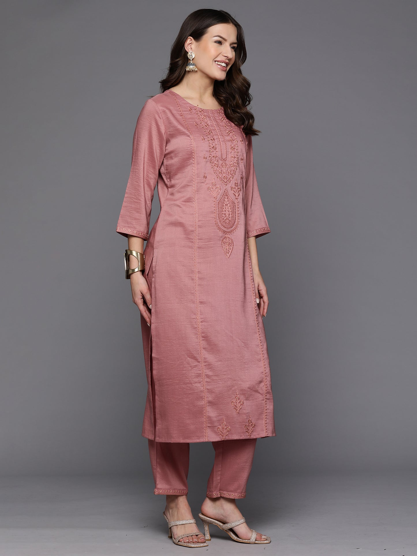 IE Mauve Embroidered Straight Kurta Trousers With Dupatta set