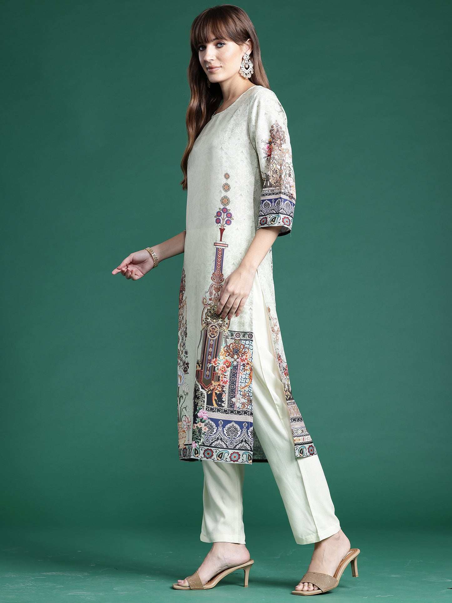 IE Green Printed Straight Kurta Trousers With Dupatta set