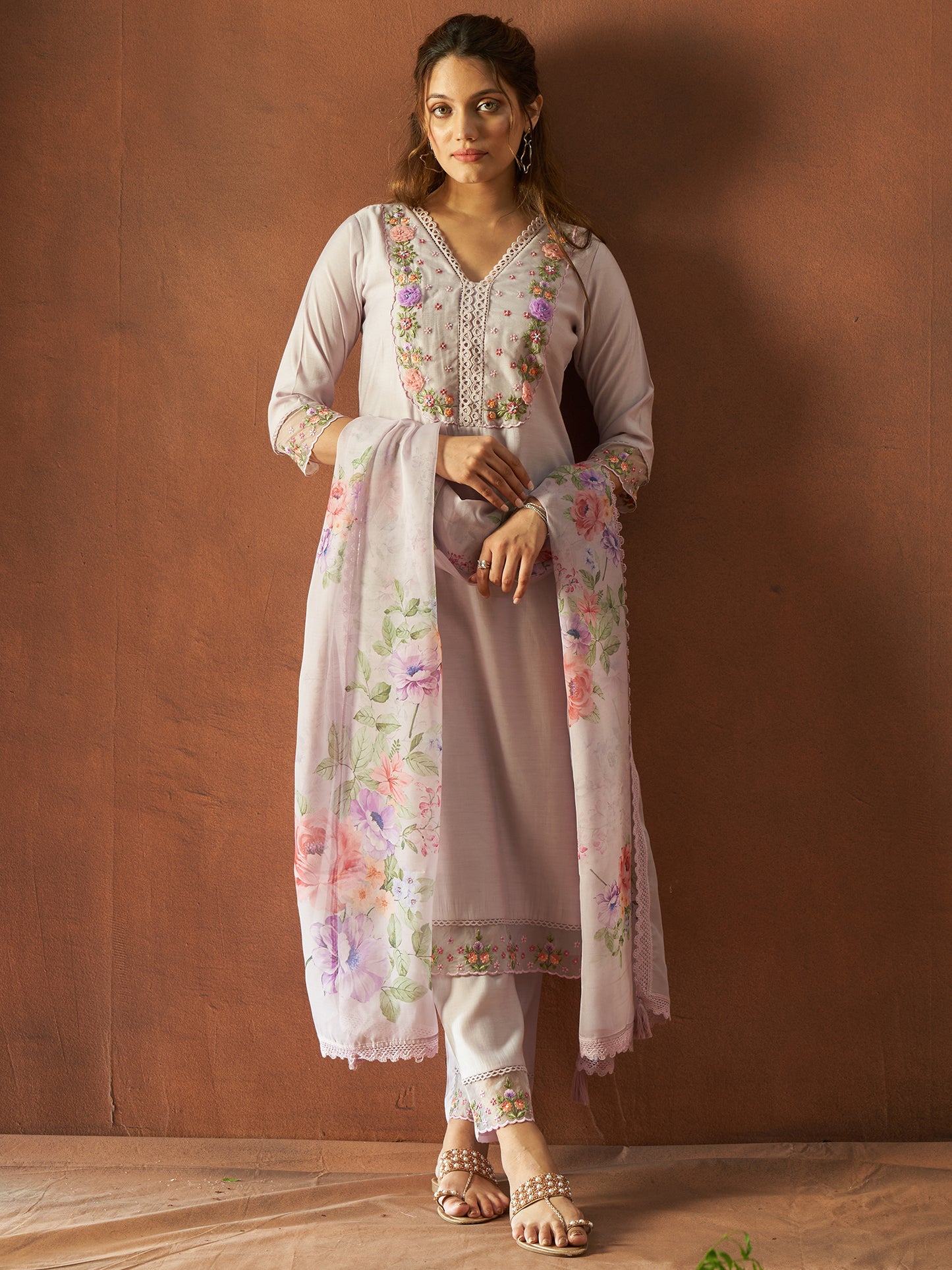 IE Lavender Embroidered Straight Kurta Trousers With Dupatta set