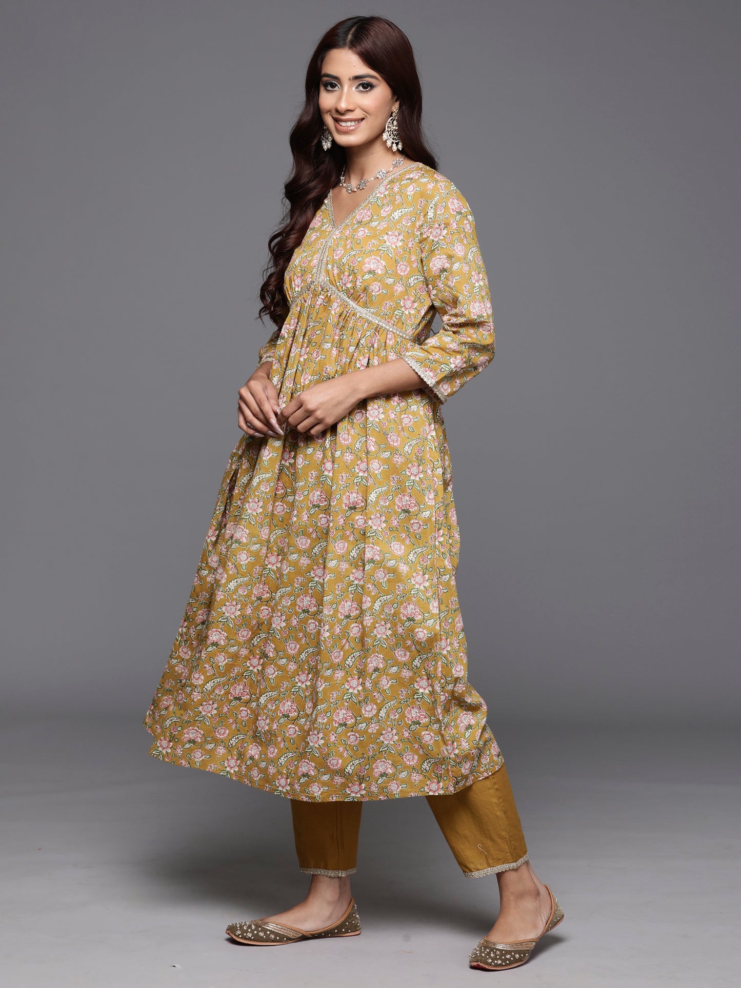 IE Green Printed A-Line Kurta Trousers With Dupatta Set