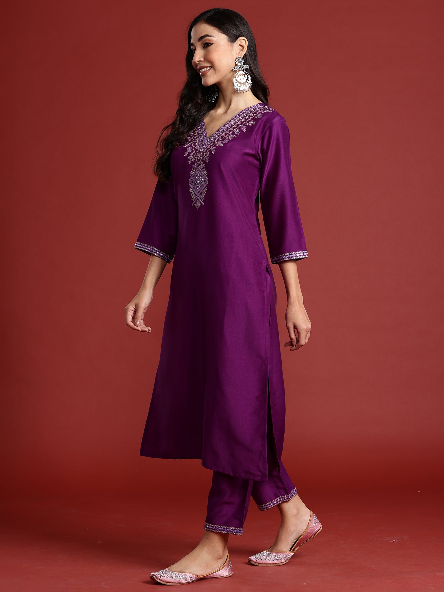 IE Purple Embroidered Straight Kurta Trousers With Dupatta set