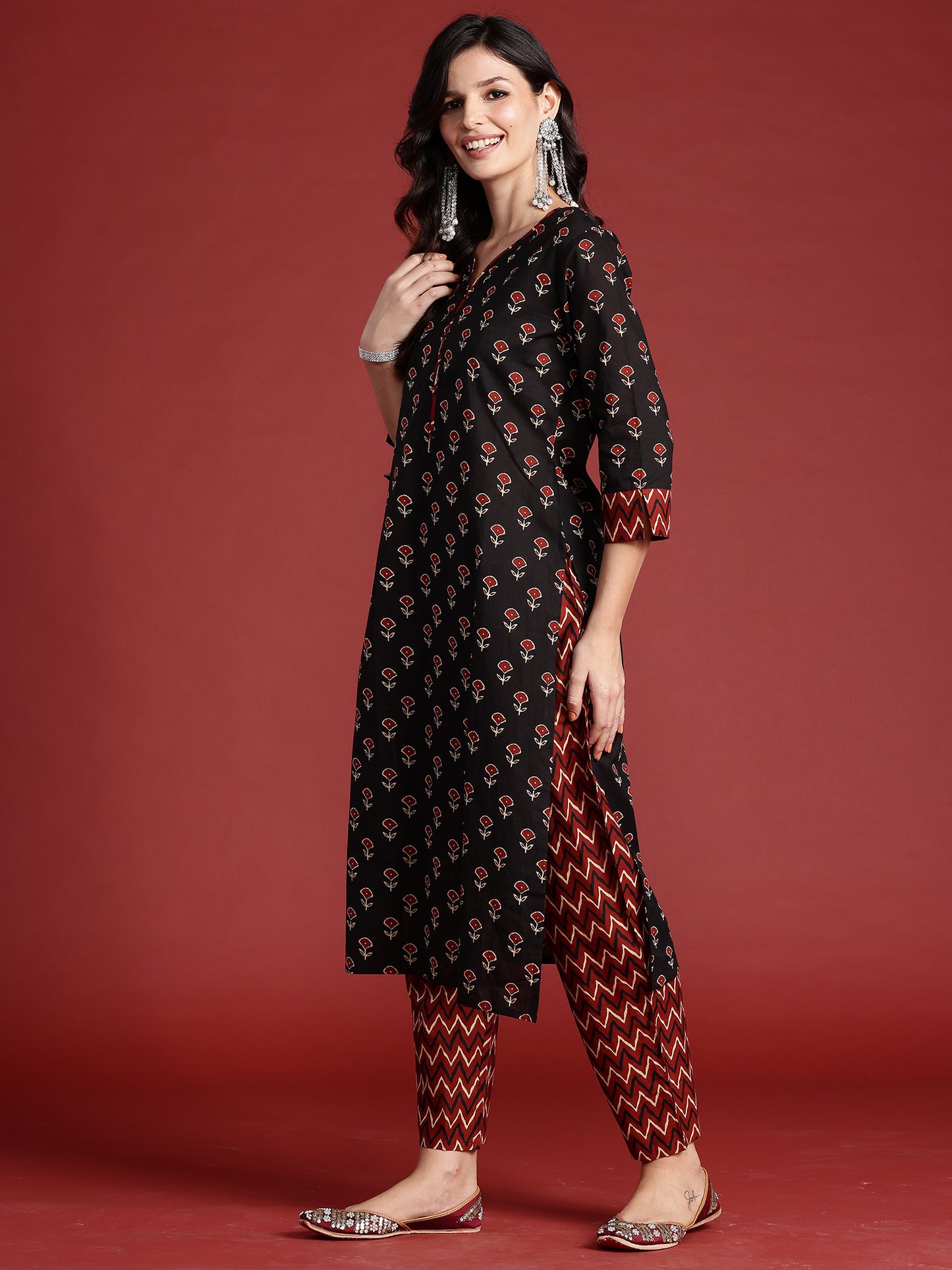 IE Black Printed Straight Kurta Trousers With Dupatta set