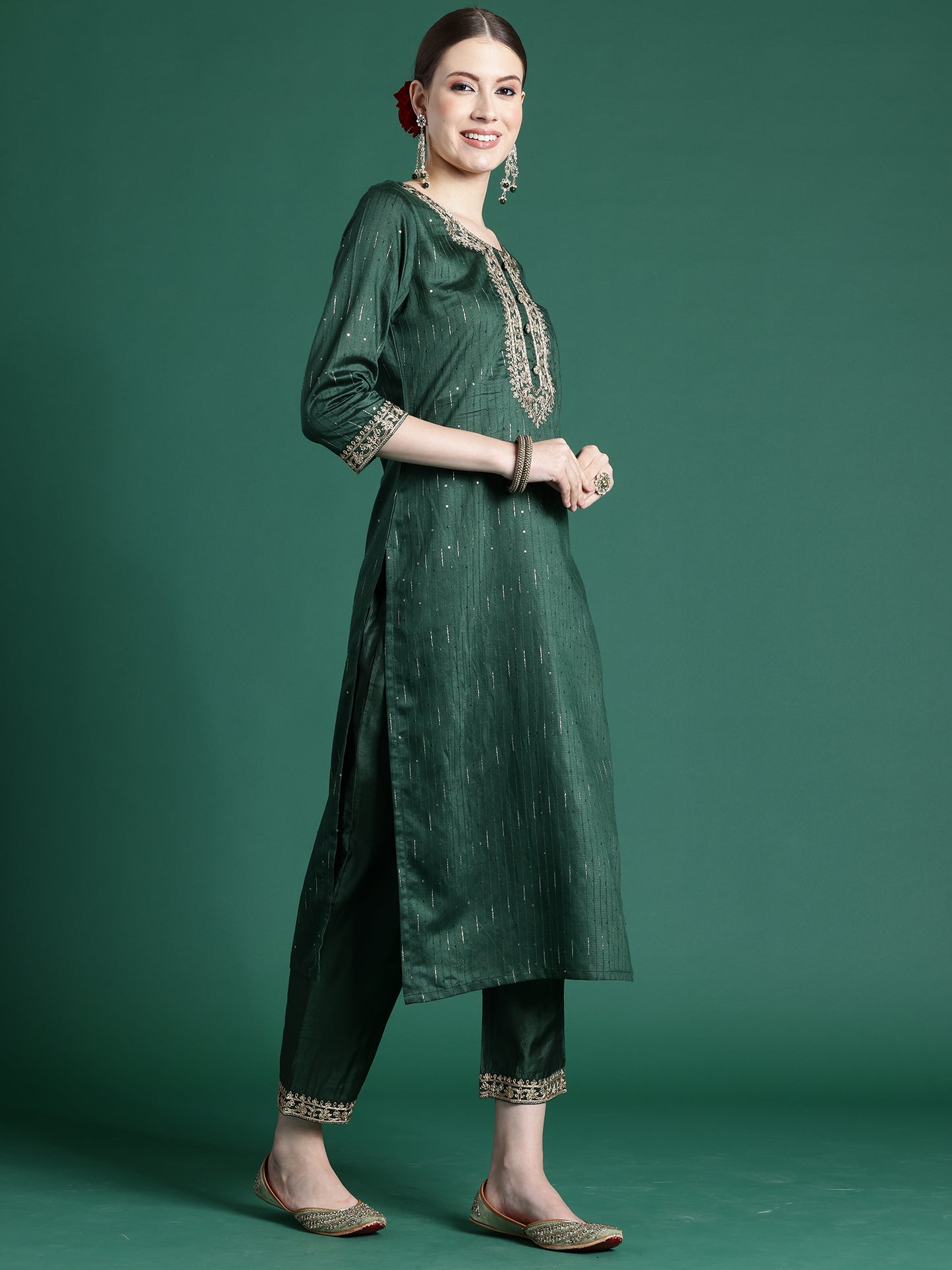 IE Green Embroidered Straight Kurta Trousers With Dupatta set