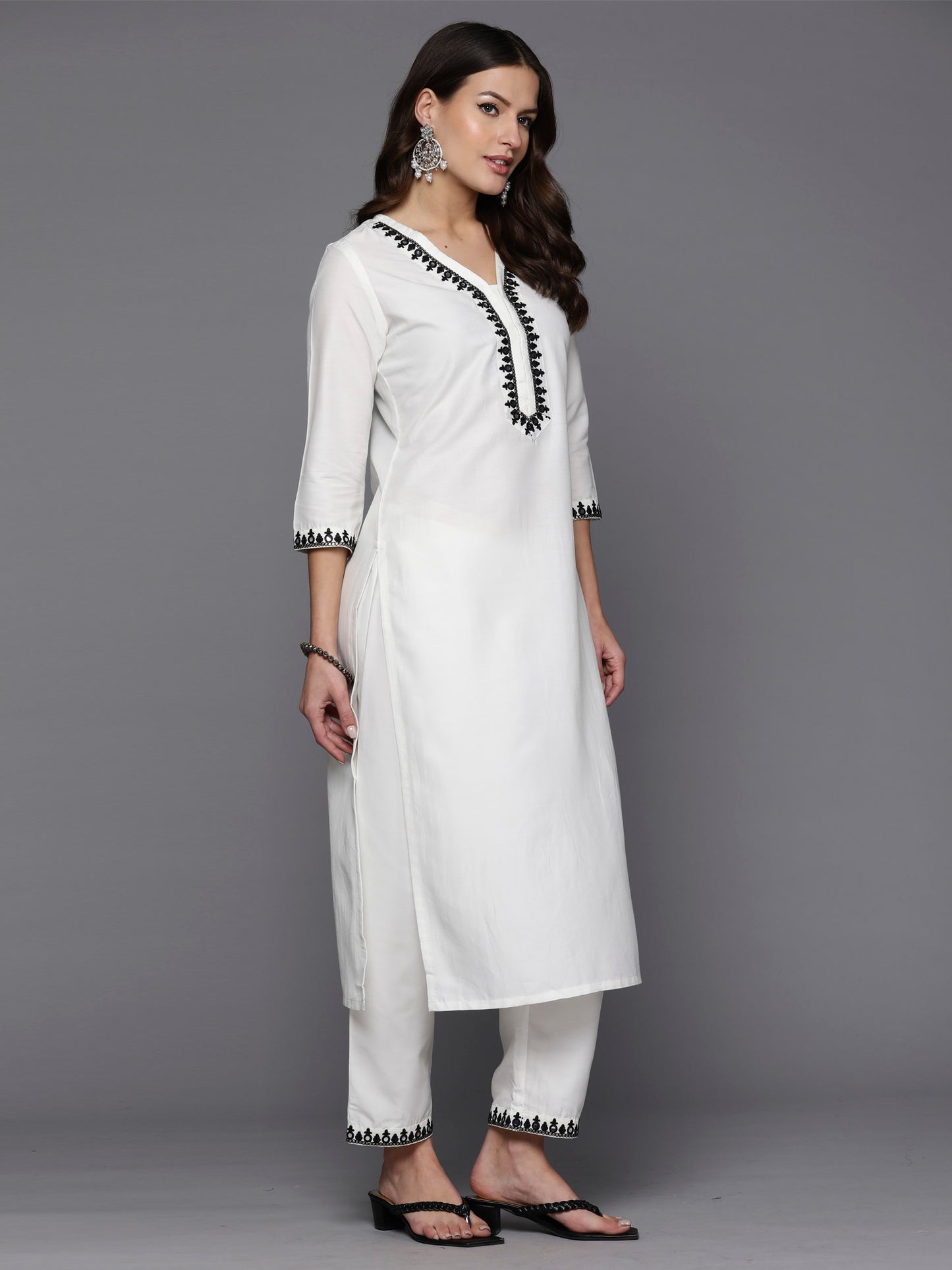 IE White Embroidered Straight Kurta Trousers With Dupatta Set