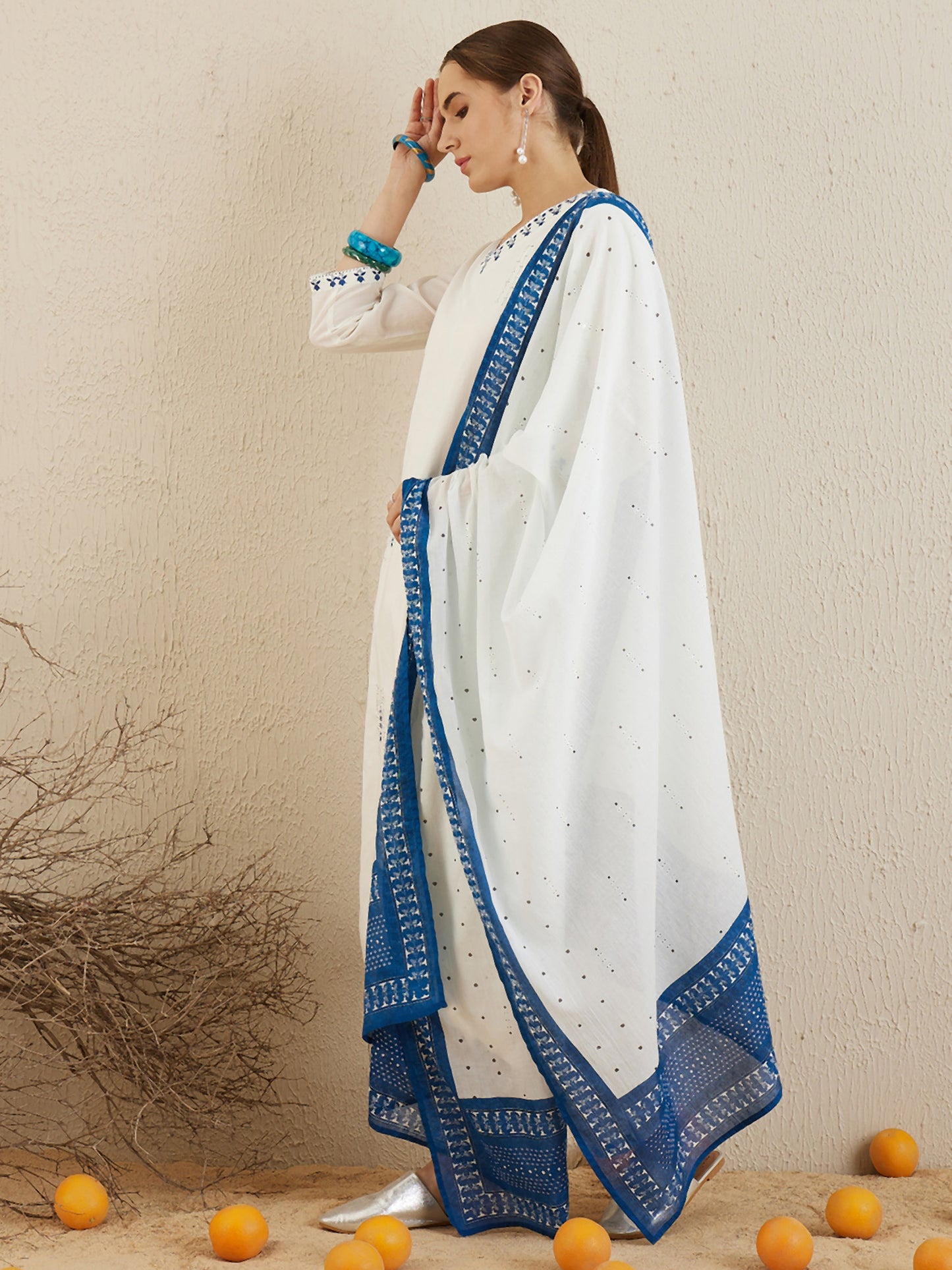 IE Off White Embroidered Straight Kurta Trousers With Dupatta set