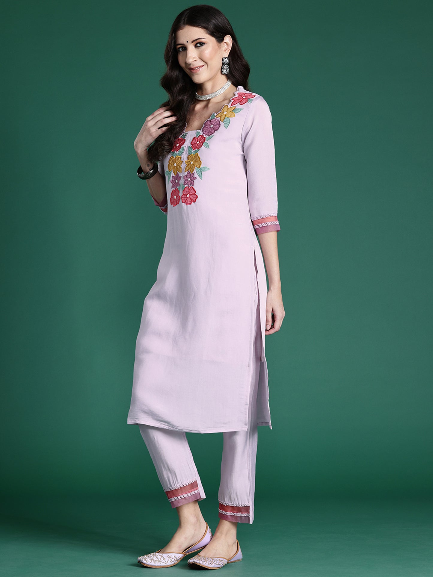 IE Lavender Embroidered Straight Kurta Trousers With Dupatta set