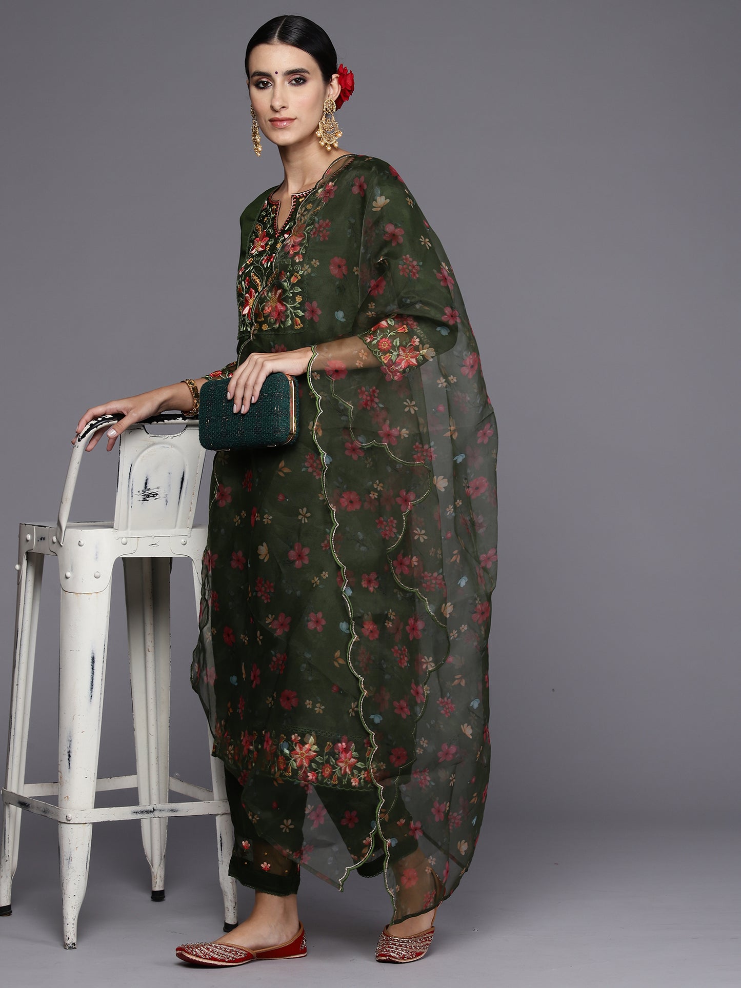 IE Green Embroidered Straight Kurta Trousers With Dupatta Set