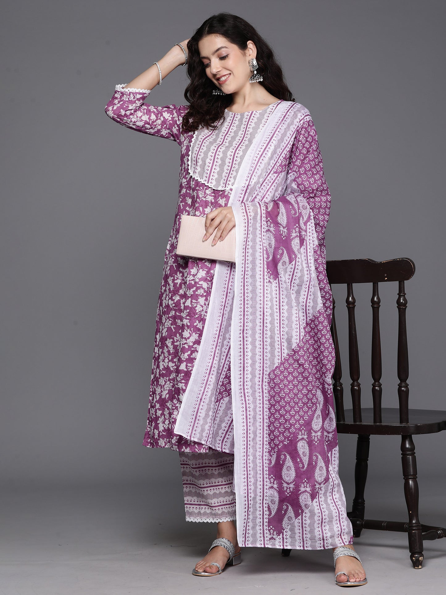 IE Lavender Printed Straight Kurta Trousers With Dupatta Set