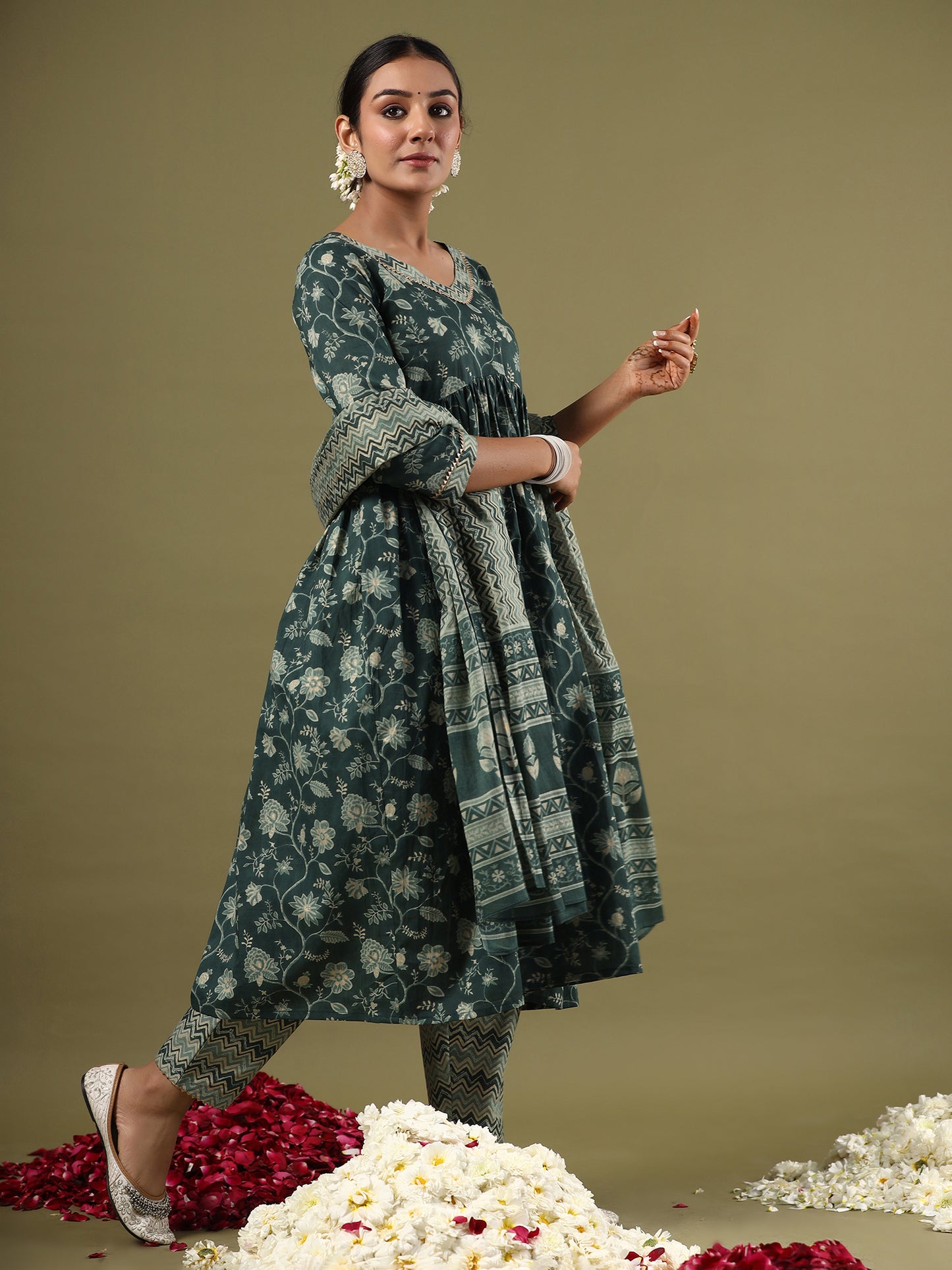 IE Green Printed A-Line Kurta Trousers With Dupatta set