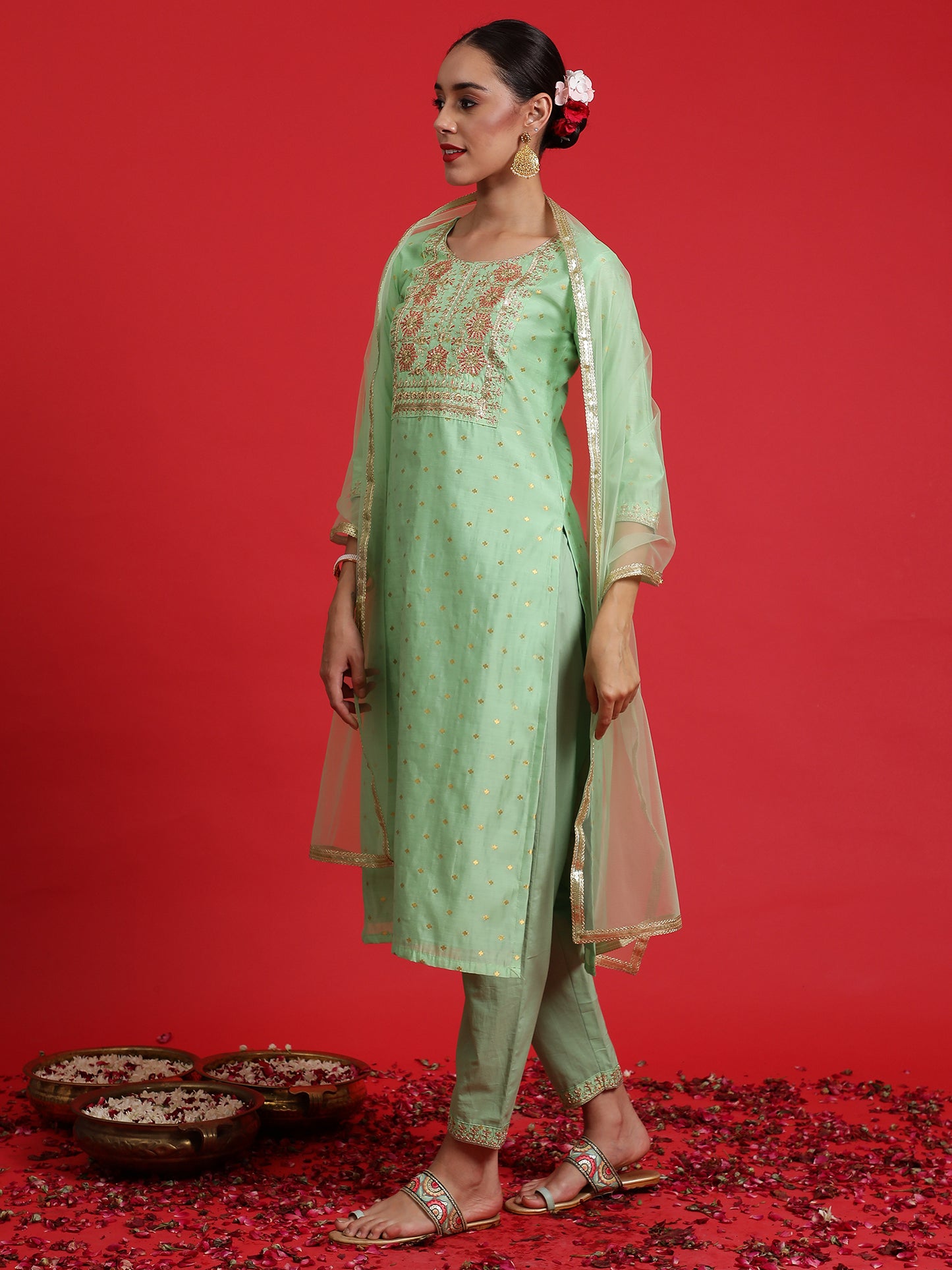 IE Green Embroidered Straight Kurta Trousers With Dupatta Set