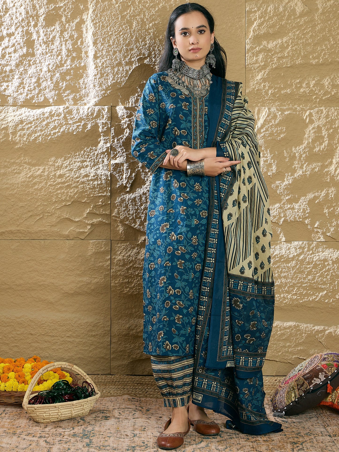 IE Teal Printed Straight Kurta Salwar With Dupatta set