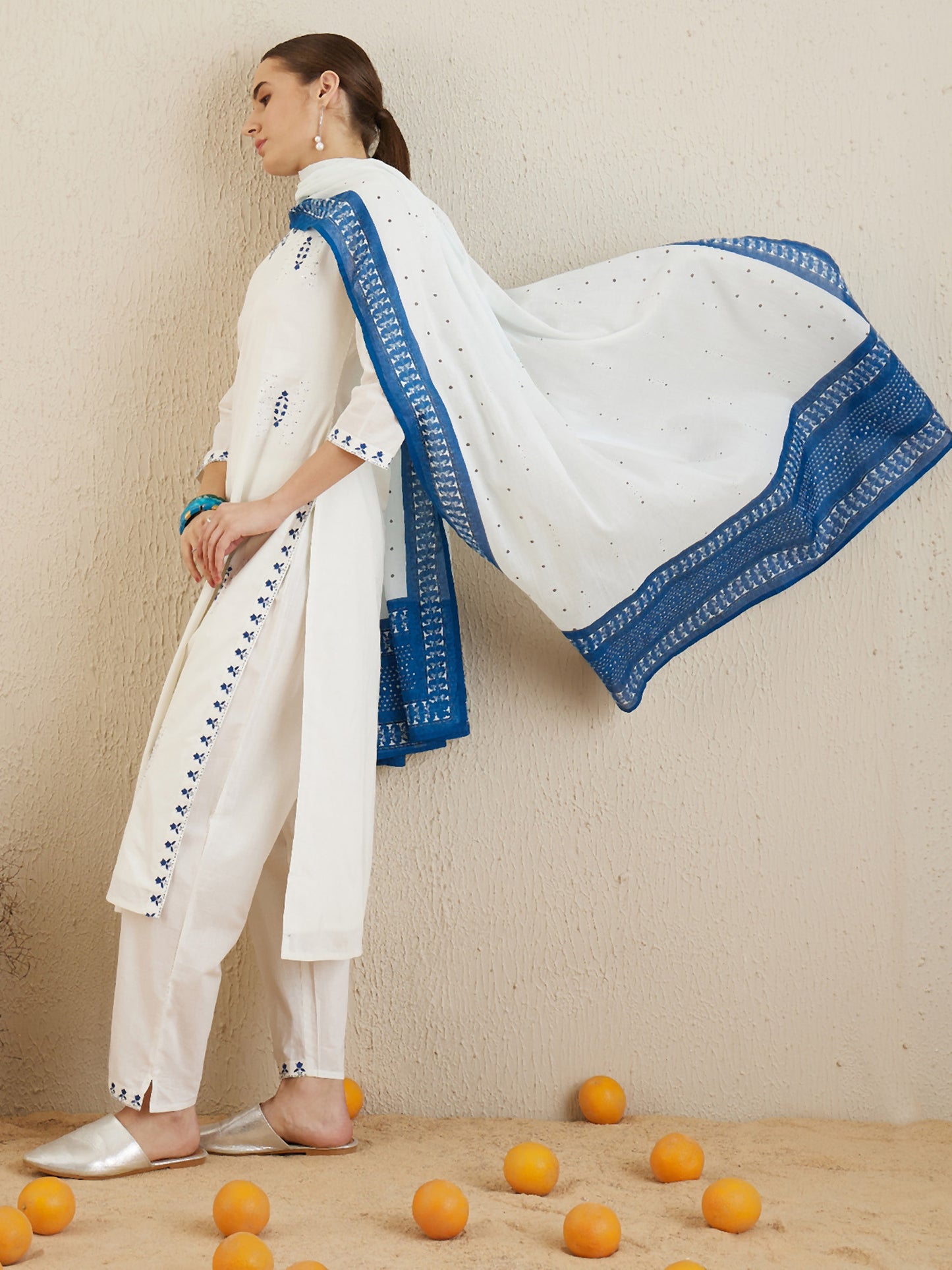 IE Off White Embroidered Straight Kurta Trousers With Dupatta set