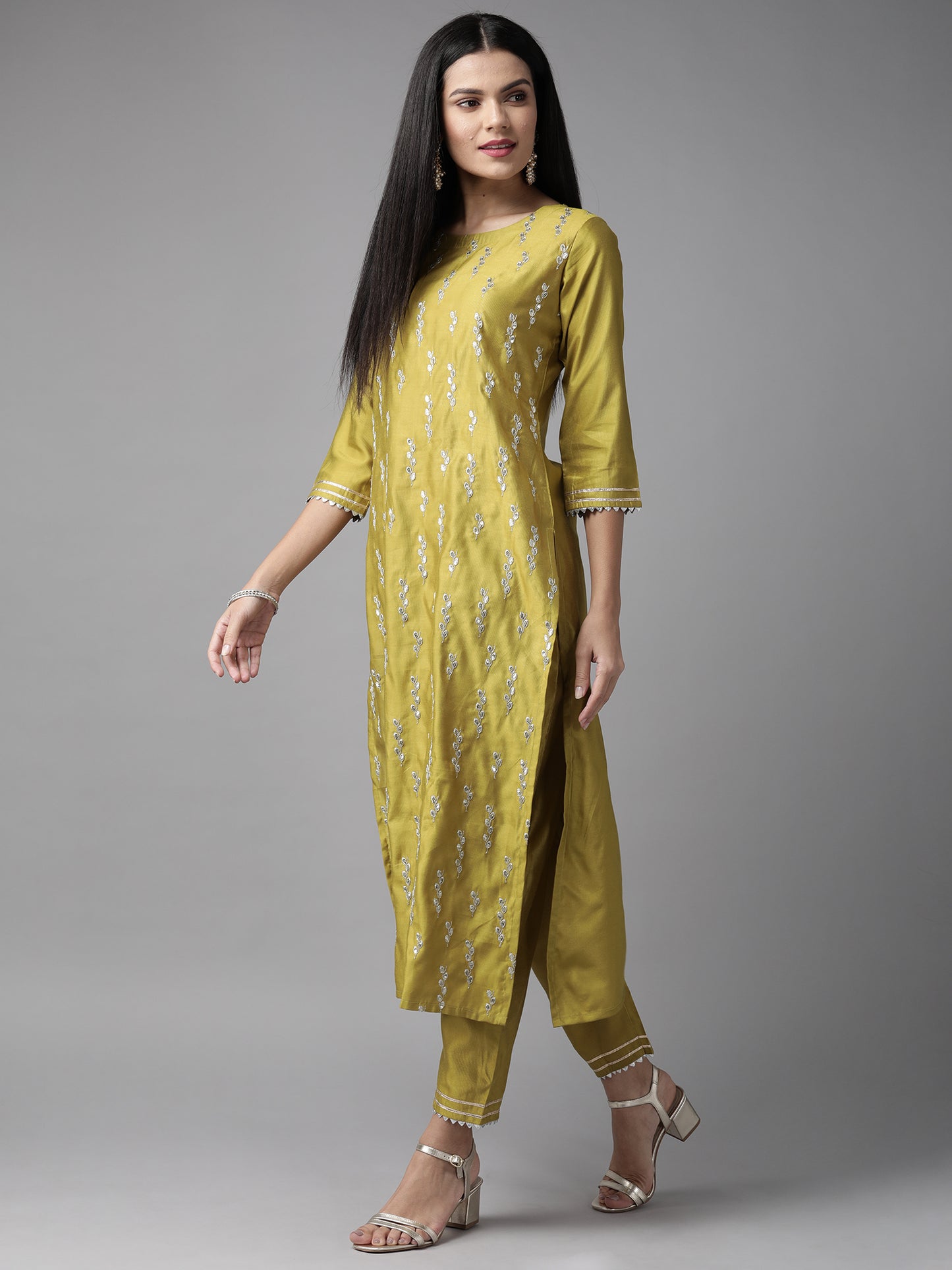 IE Women Olive Green & Off-White Embroidered Kurta with Trousers & Dupatta