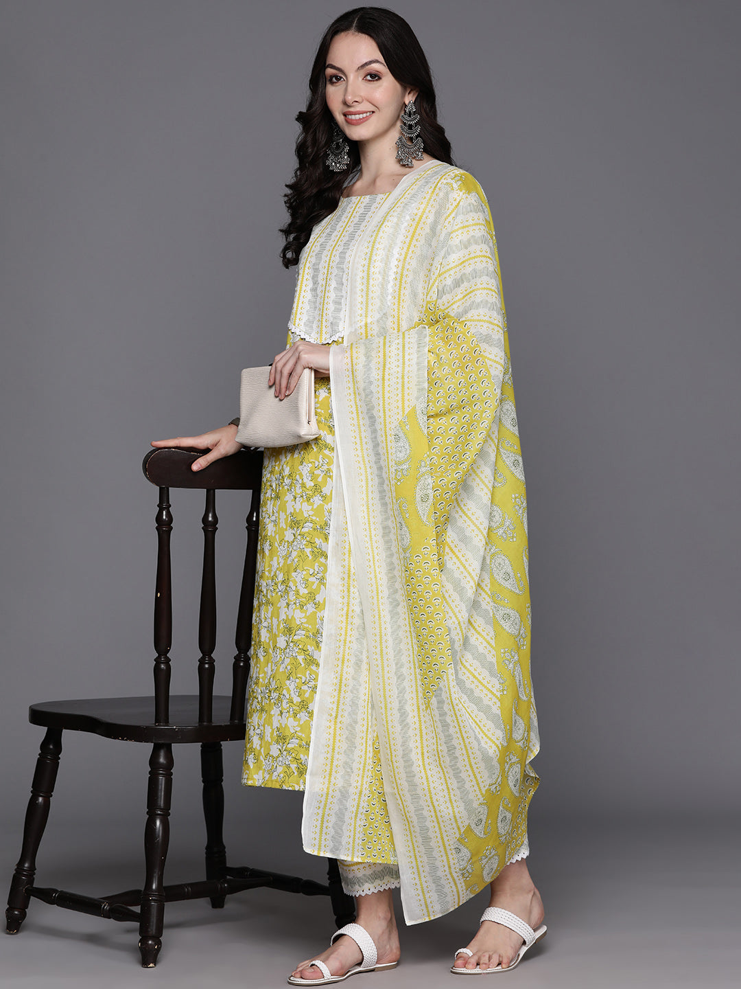 IE Green Printed Straight Kurta Trousers With Dupatta Set