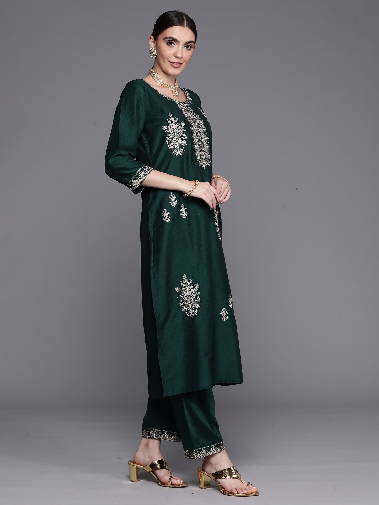 IE Bottle Green Embroidered Ethnic Straight Kurta Trouser With Dupatta Set