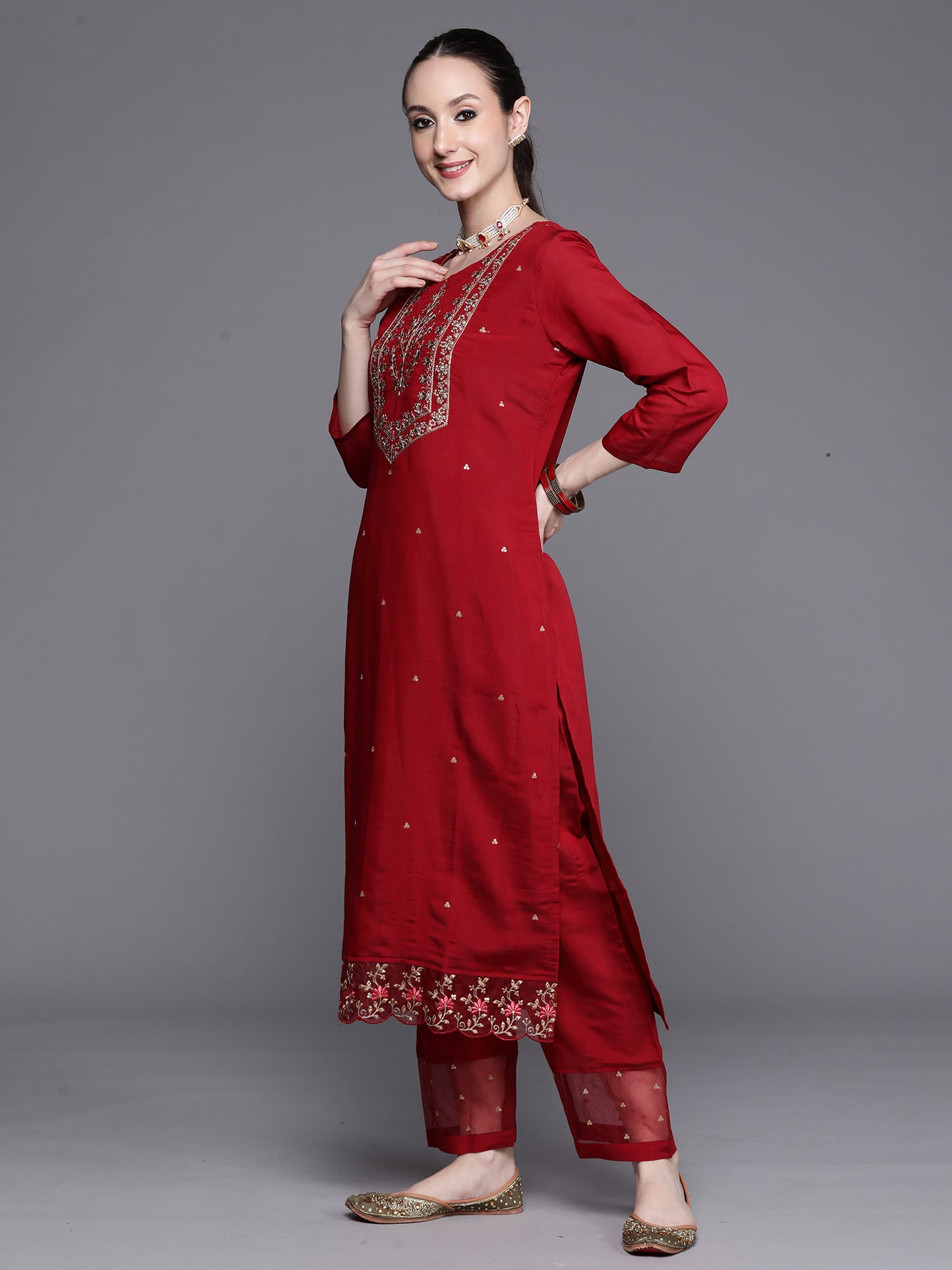 IE Maroon Embroidered Ethnic Straight Kurta Trousers With Dupatta Set