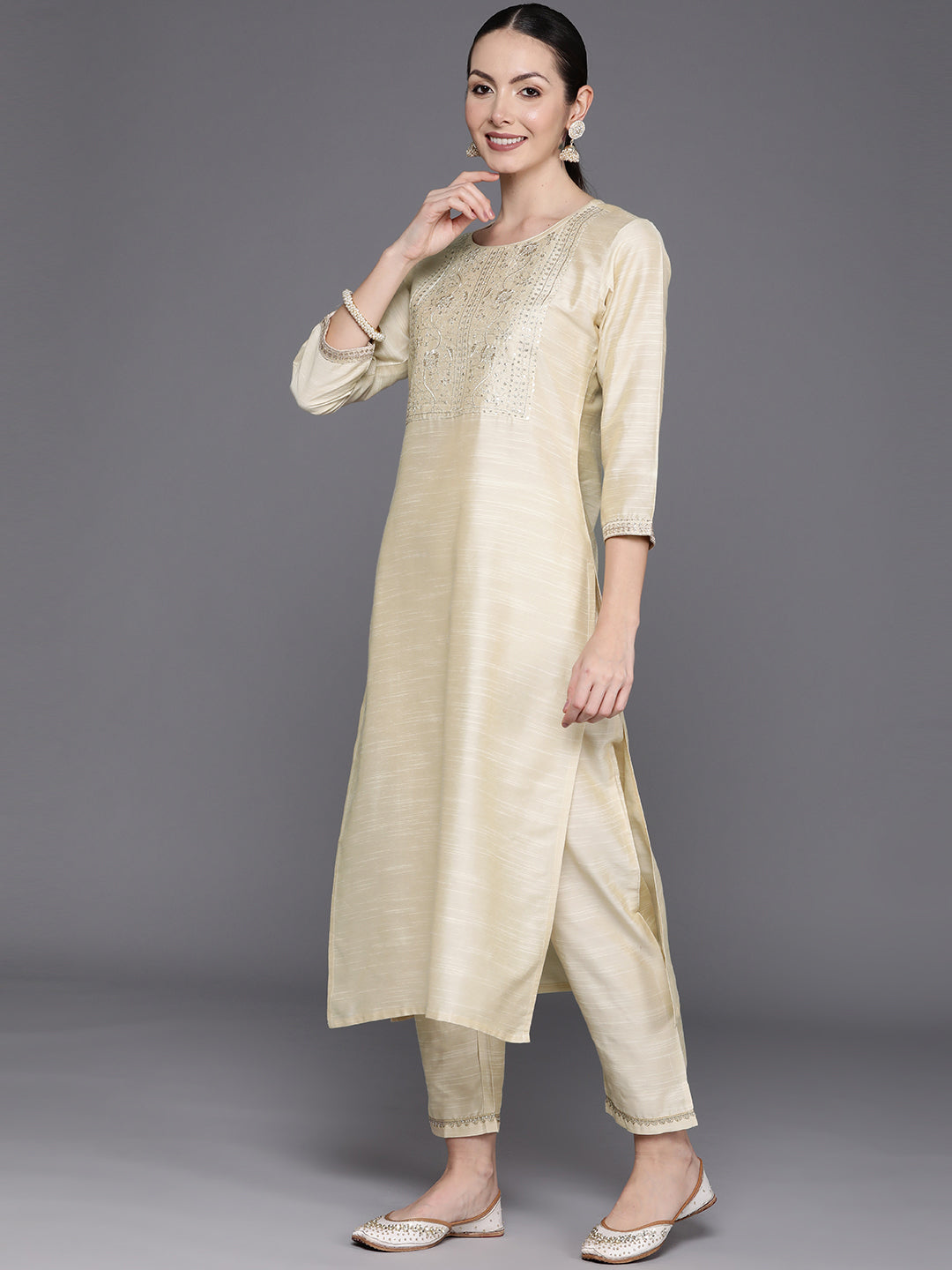 IE Off White Embroidered Straight Kurta Trousers With Dupatta Set