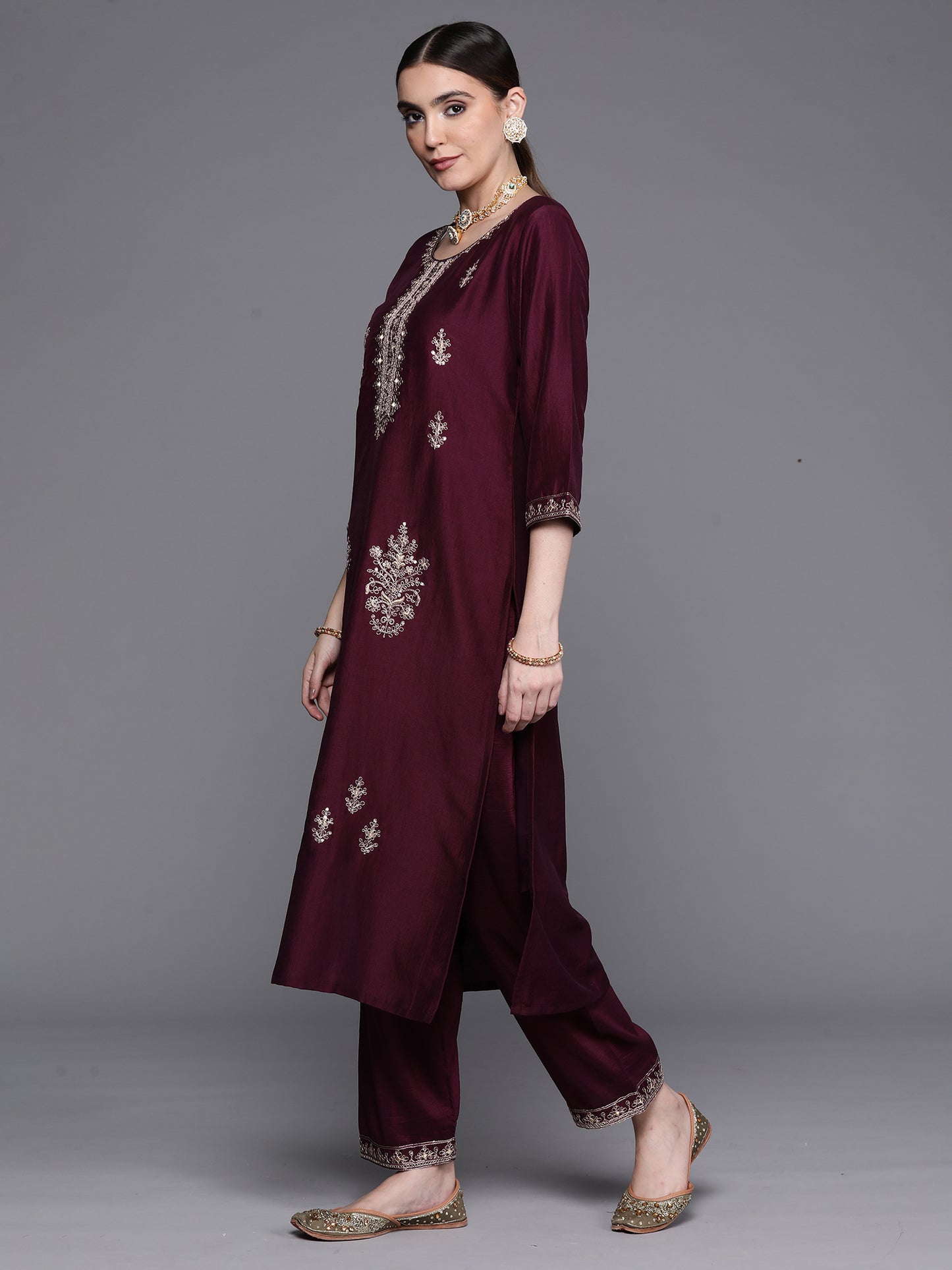 IE Wine Embroidered Ethnic Straight Kurta Trouser With Dupatta Set